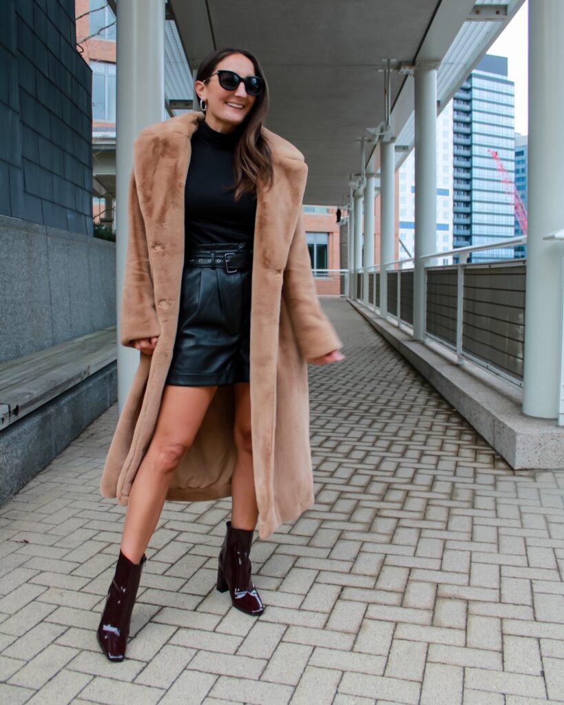 Style by Three: LEATHER SHORTS  Leather shorts outfit, Fashion outfits,  Winter fashion outfits